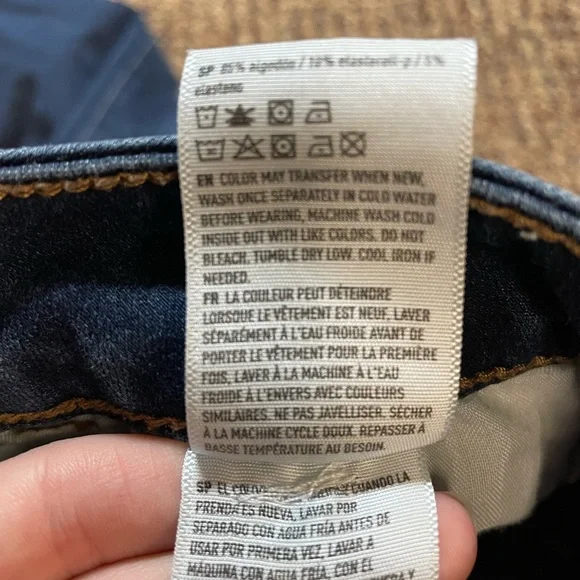 American Eagle Hi-Rise Distressed Jeggings, Size 4 - Picture 7 of 7